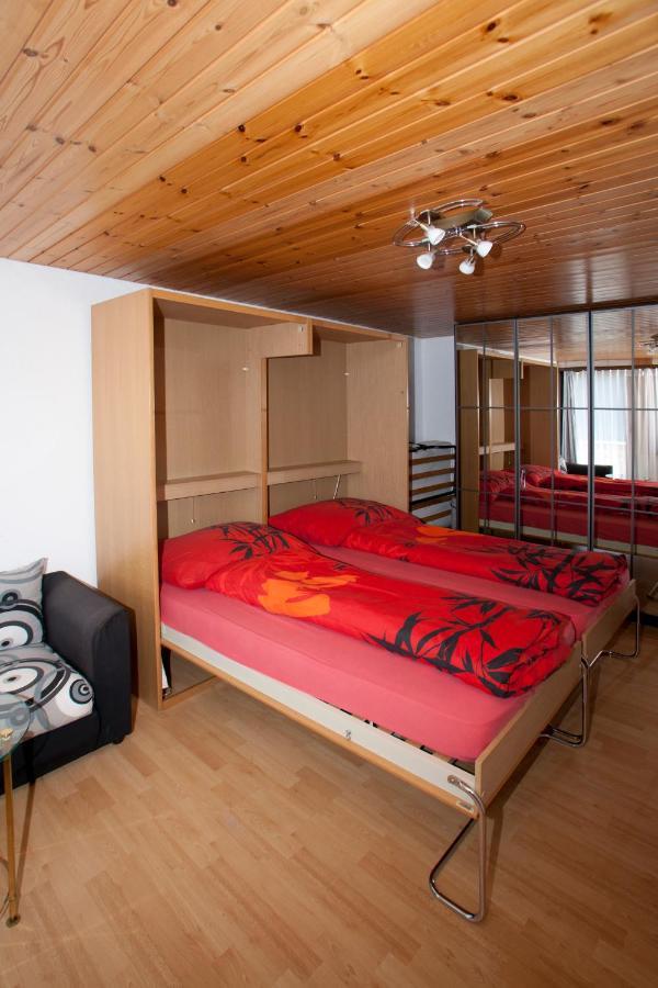 Haus Waldheim Grachen Apartment Bagian luar foto