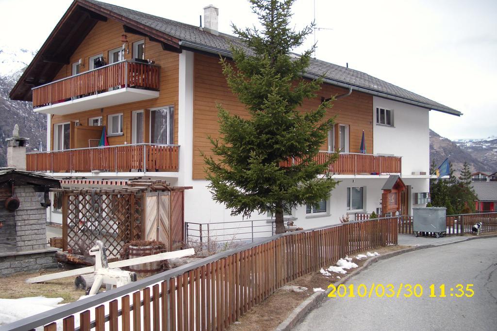 Haus Waldheim Grachen Apartment Bagian luar foto